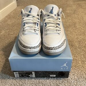 Air Jordan 3 Retro “UNC”